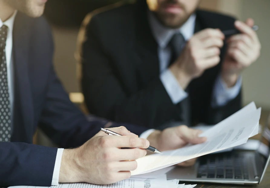 Optimizar procesos legales con email certificado en despachos de abogados